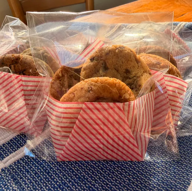 Yummy Bites mini cookies packaged for gifting.